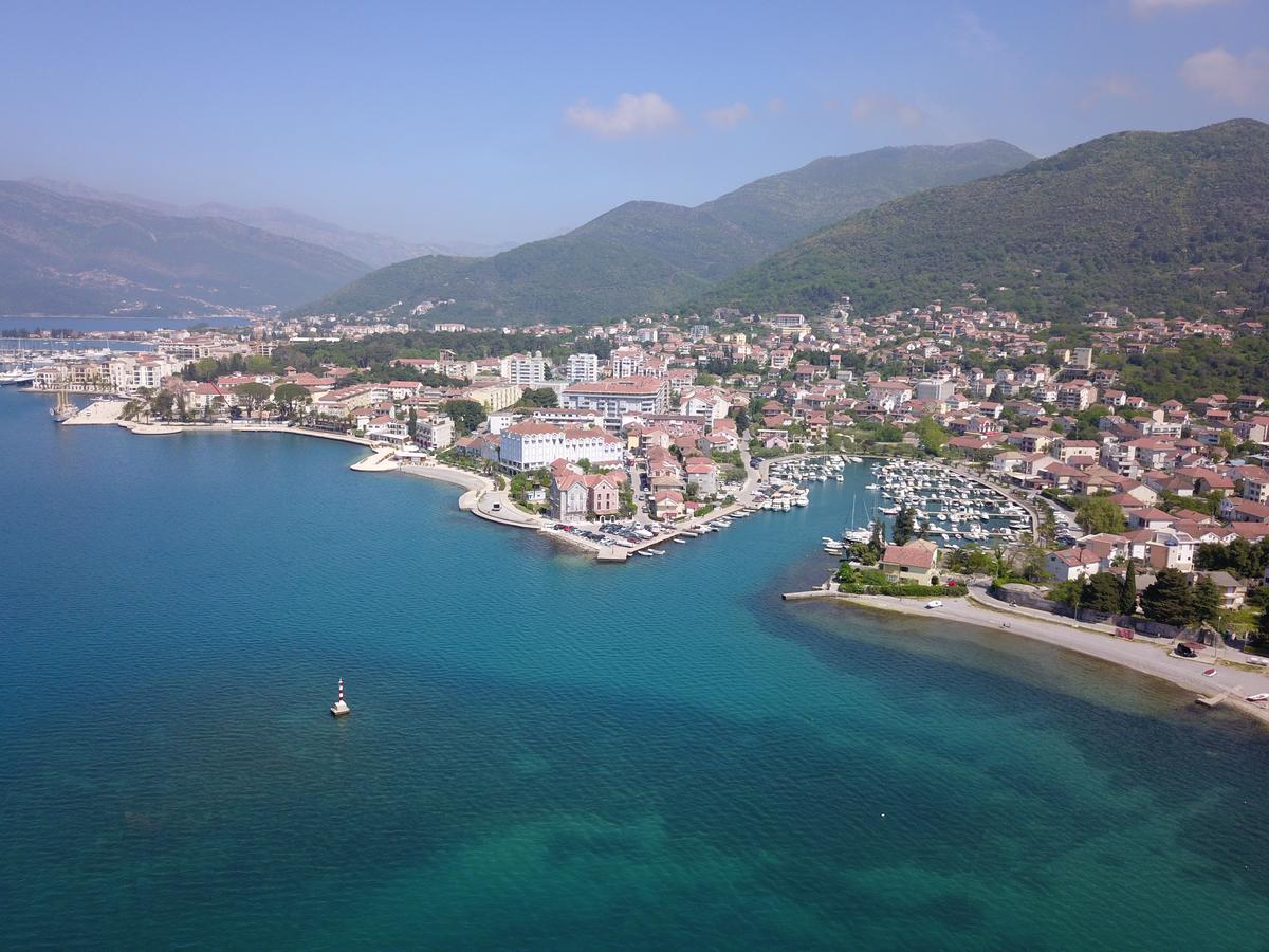 Splendido Mb Apartments Tivat Eksteriør billede